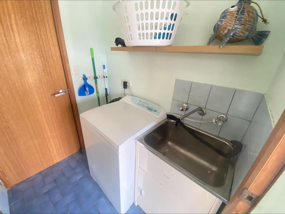 laundry, washing machine