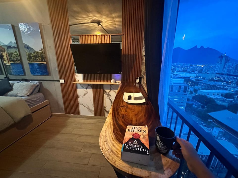 TV and multimedia, Evening entertainment, Street view