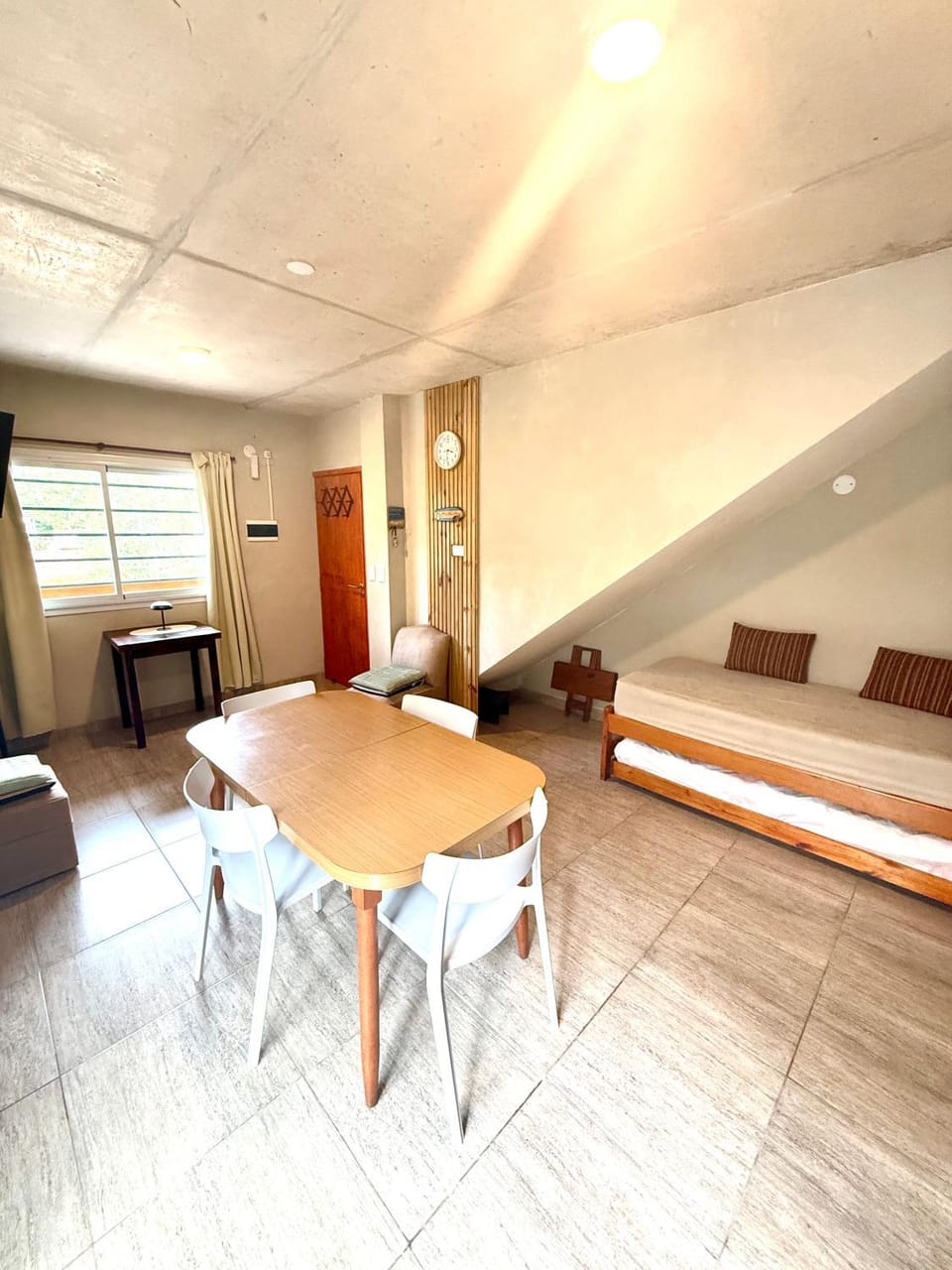 Bed, Living room