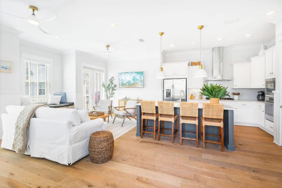 30A Seaside Escape by Stay on 30a - Pool, Bikes, Golf Cart House in South Walton County