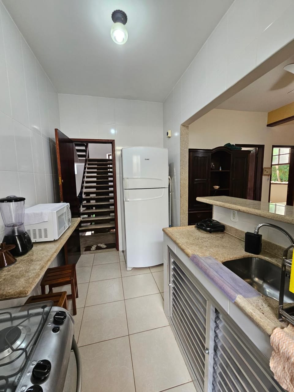 Kitchen or kitchenette, oven, stove