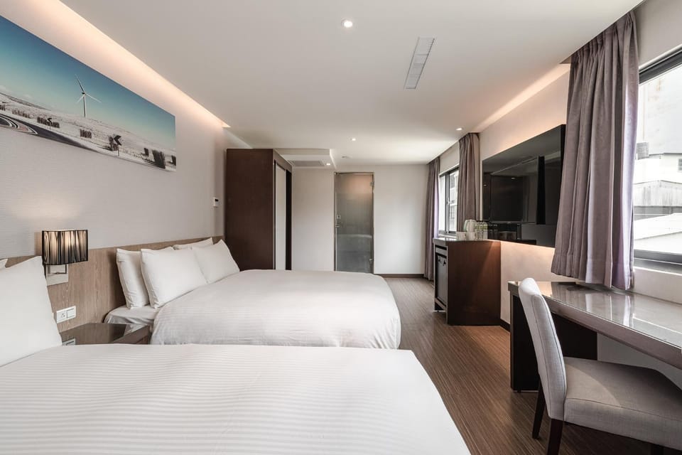Bed, Photo of the whole room