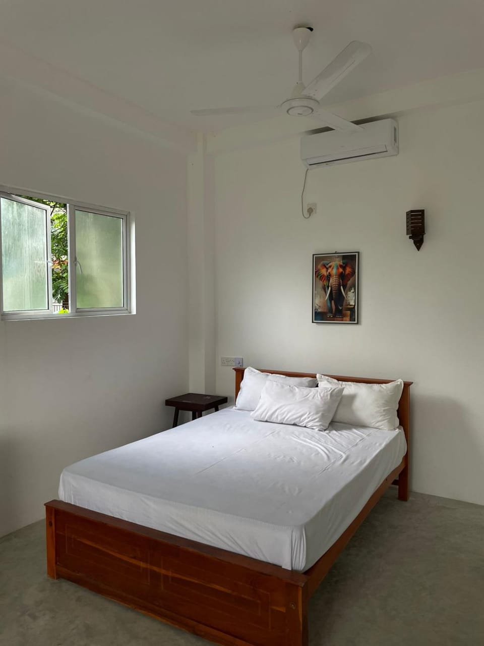 Bed, Bedroom, air conditioner