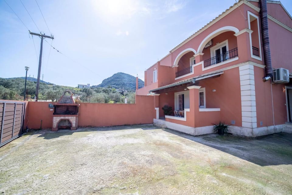 Facade/entrance, BBQ facilities