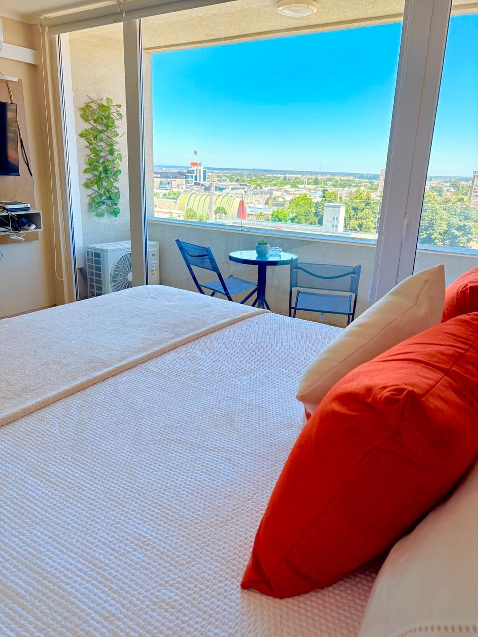 Bed, Natural landscape, View (from property/room), Photo of the whole room, Bedroom, City view