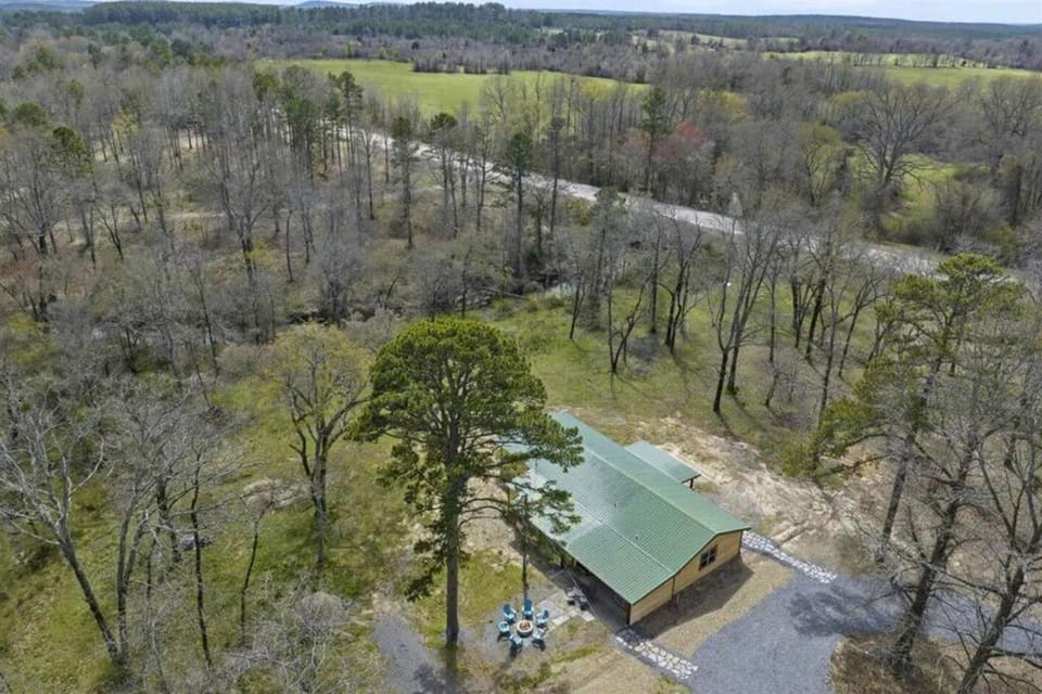 Diamond in the Ruff Hot Tub House in Oklahoma