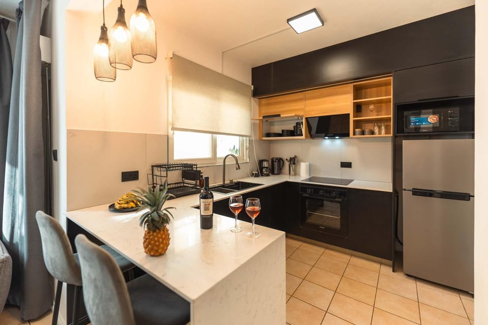 3 Villas Complex with Pool, Up to 18 Guests - LBC House in Flic en Flac