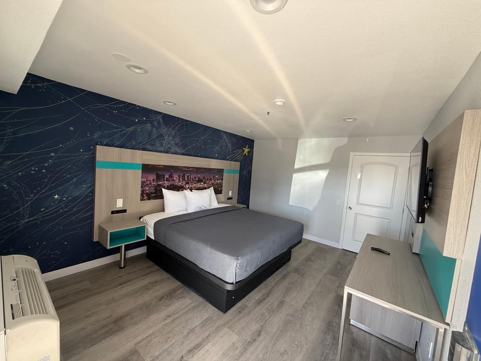 Best Star Inn - LA Commerce Casino, Citadel & I-5 freeway Motel in Commerce