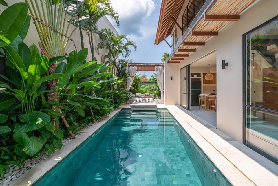 Villa Melina - Tranquil 2BR Villa Close to Beach Villa in North Kuta