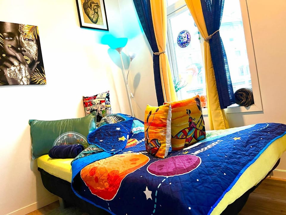 Photo of the whole room