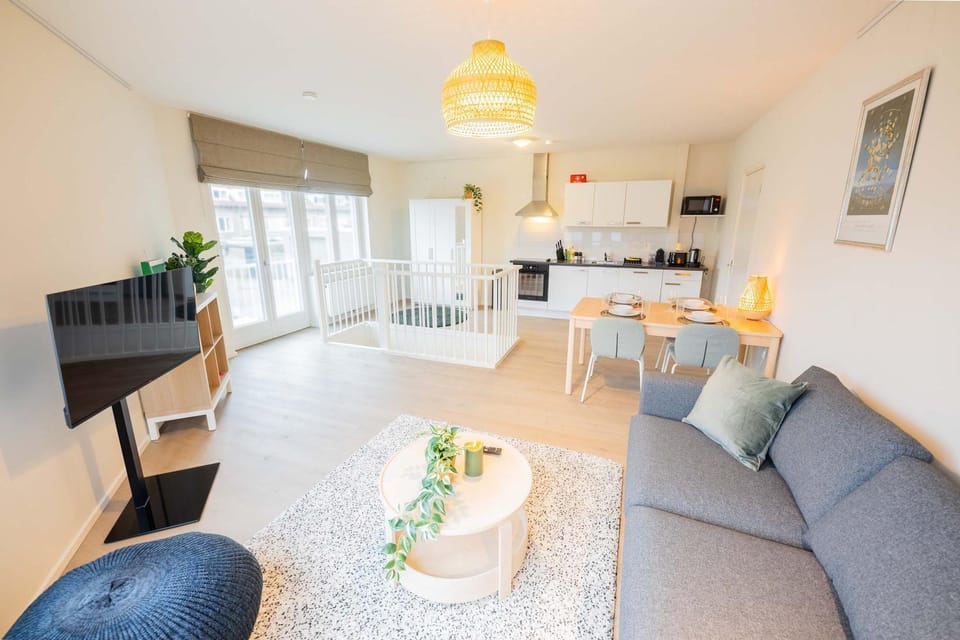 Royal 60m2 One Bedroom Apartment - VW140A Apartment in Eindhoven