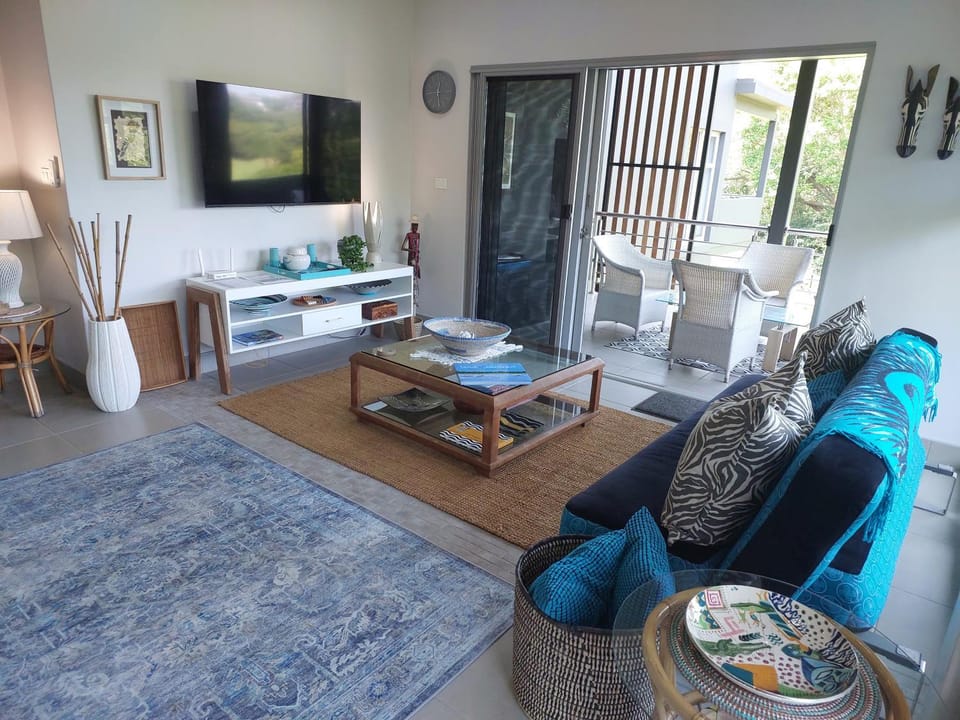 Dimanzi Maison 28 The Verve Apartment in Dolphin Coast