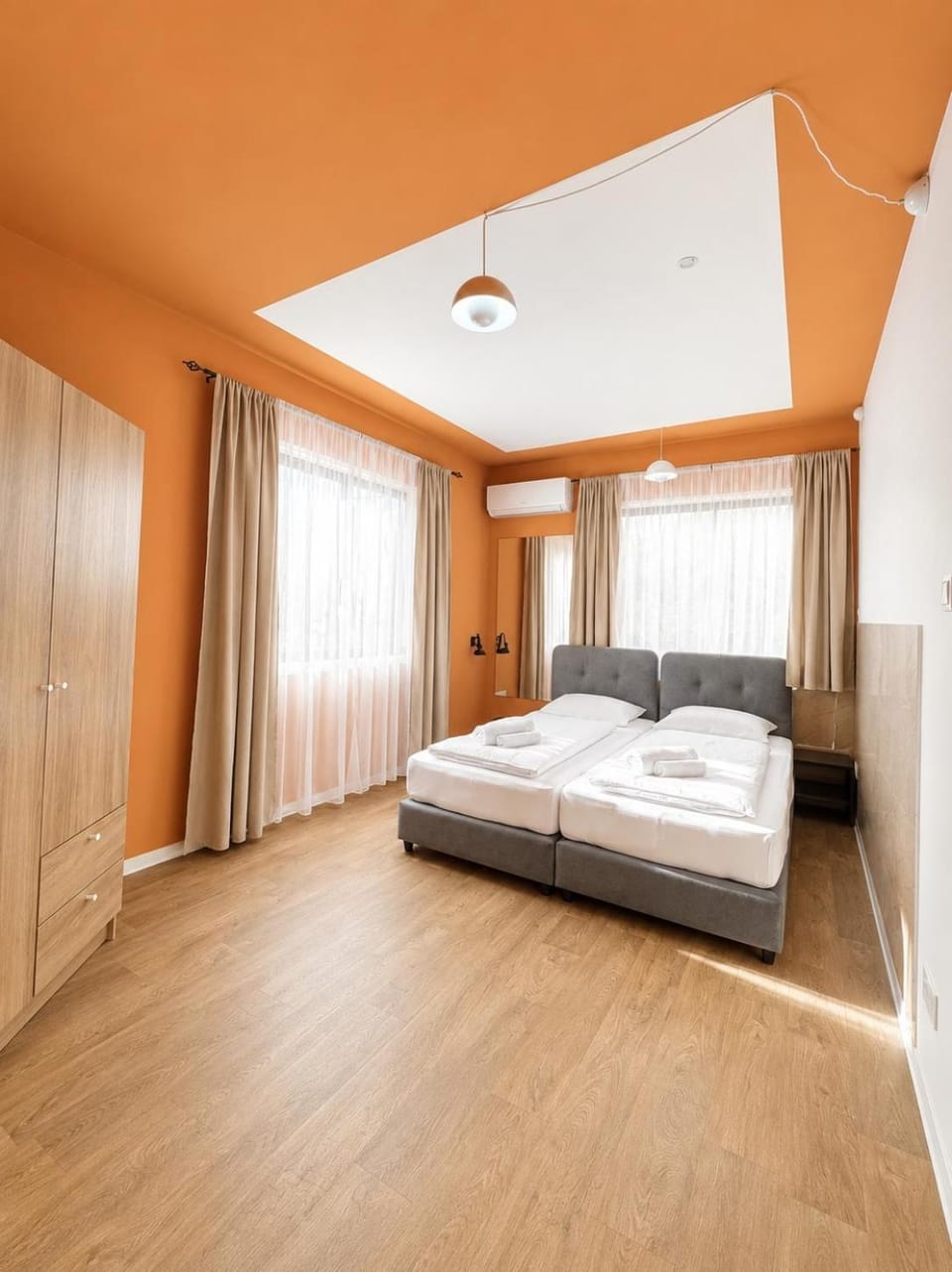 Modern Studio 2 private Kitchenette and Bathroom Apartment in Limassol City