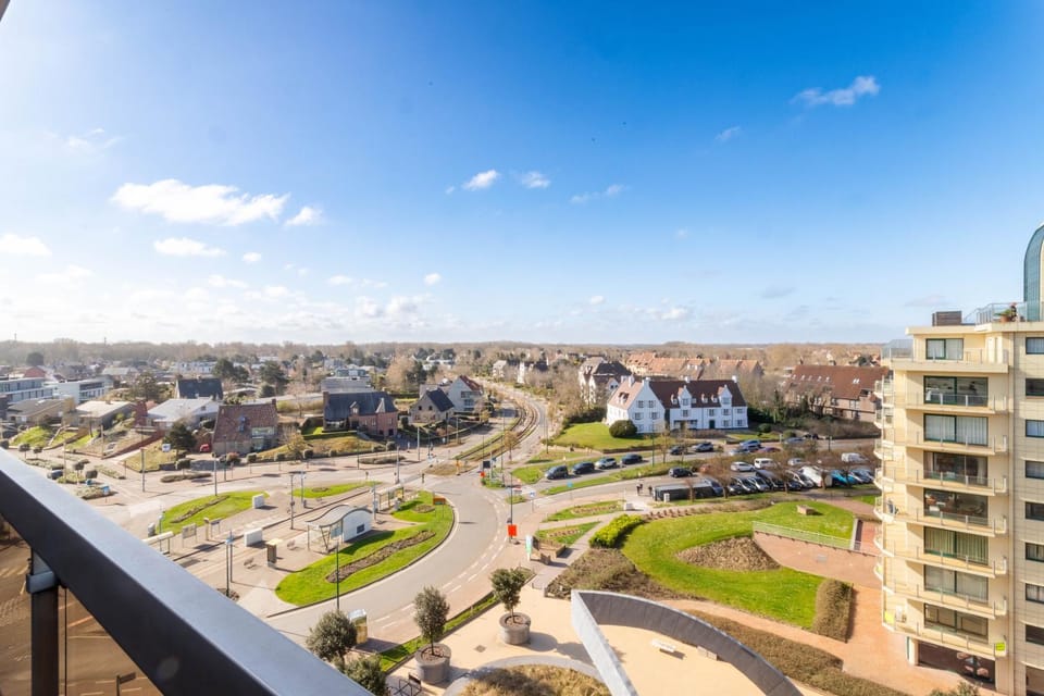View (from property/room), View (from property/room), City view, City view, Street view, Quiet street view