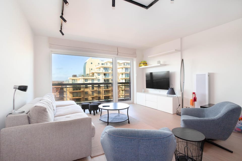 View (from property/room), Living room, Seating area