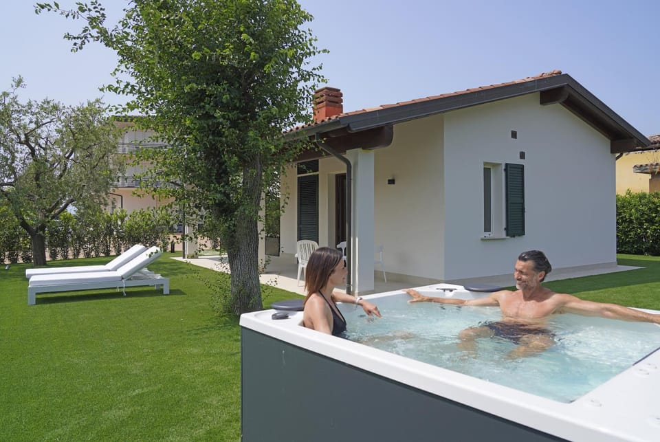 Patio, Hot Tub