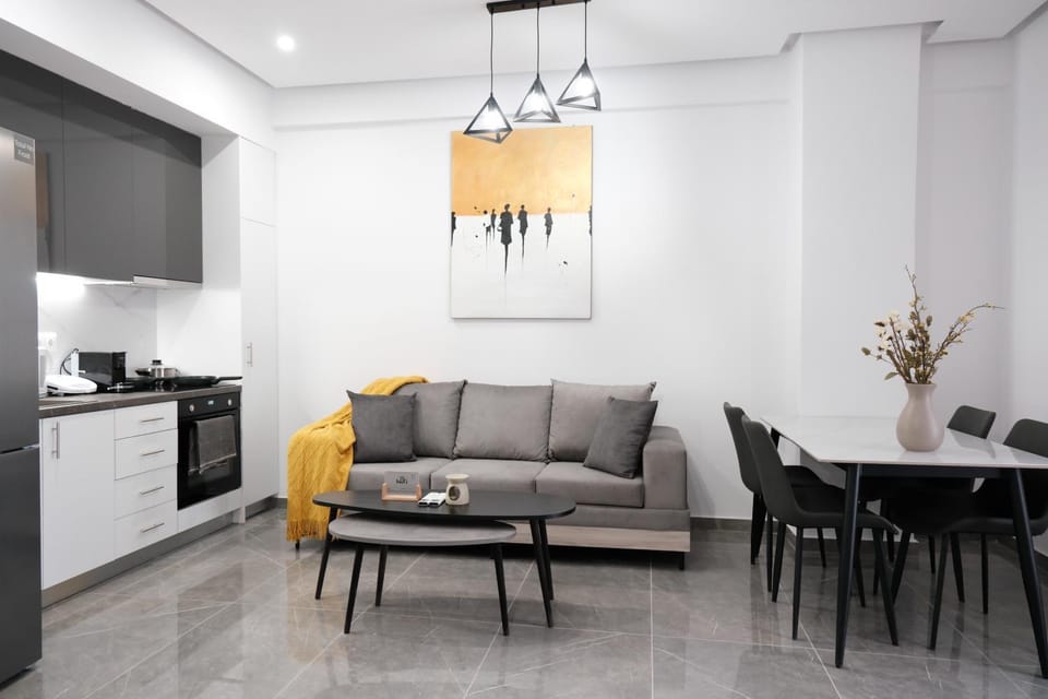 Kitchen or kitchenette, Living room, Seating area, Dining area, oven, stove