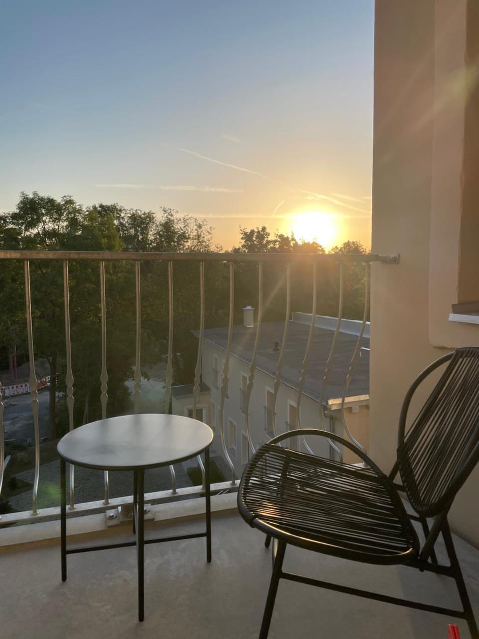 View (from property/room), Balcony/Terrace, City view, Inner courtyard view