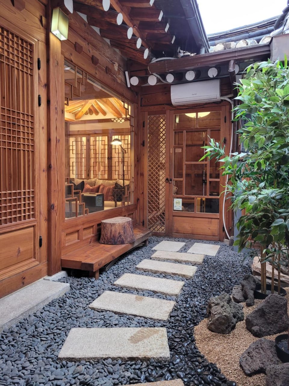 AWIK Hanok Stay House in Seoul