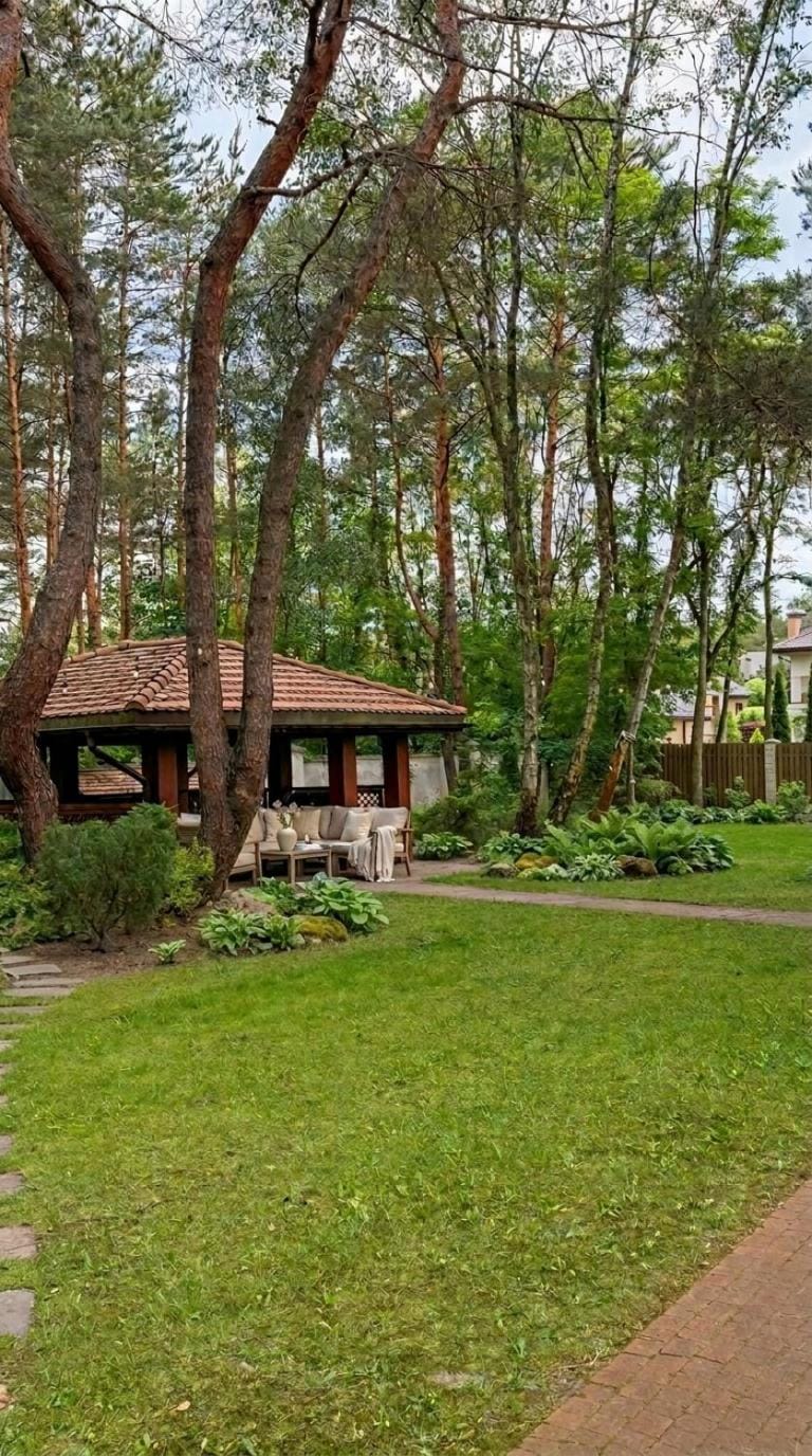 Property building, Spring, Day, Natural landscape, Garden, Garden view
