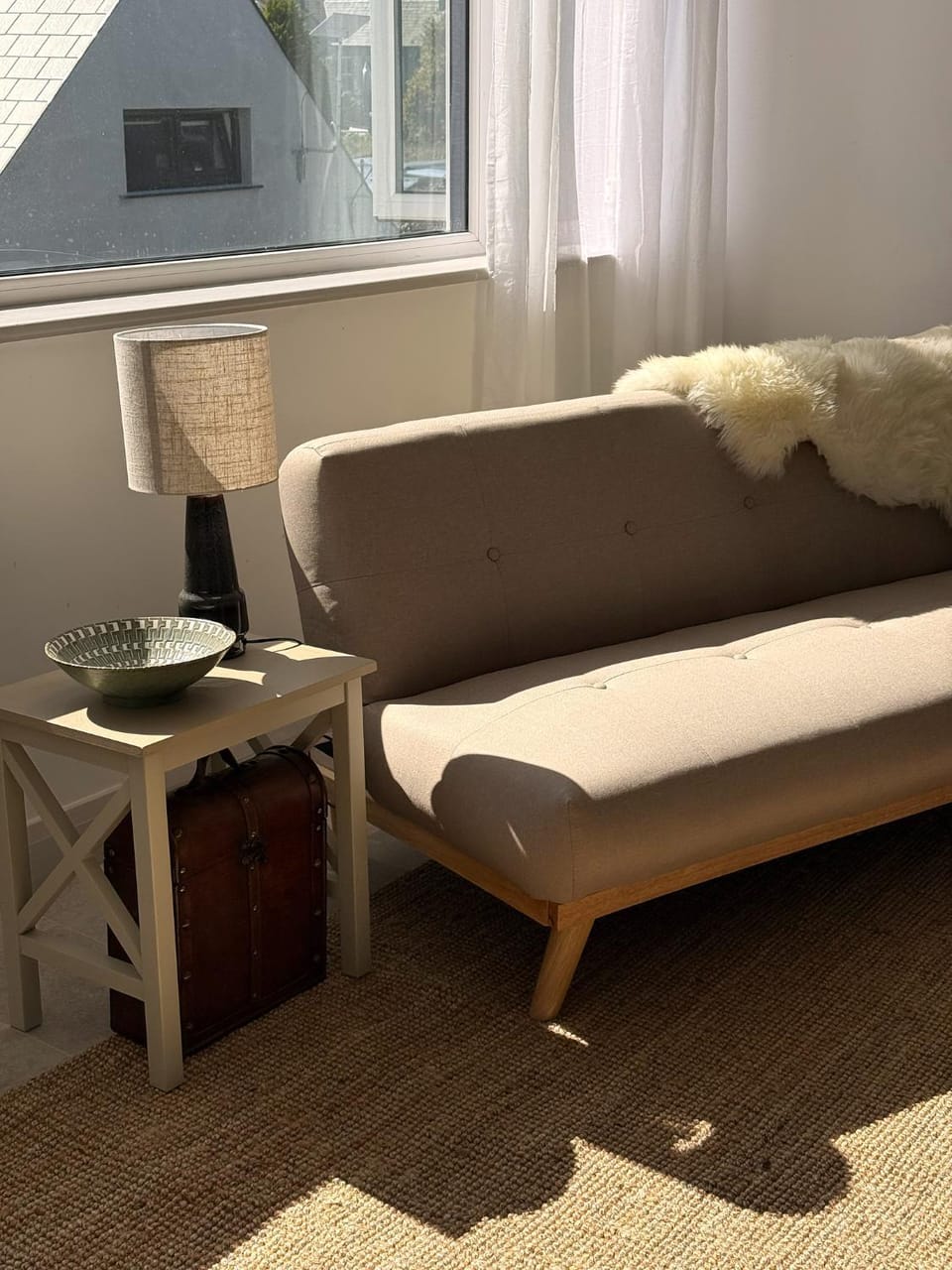 Bed, Living room, Seating area