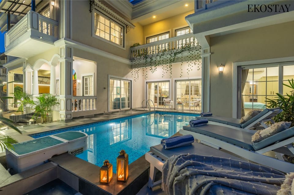 Living room, Seating area, Pool view, Swimming pool