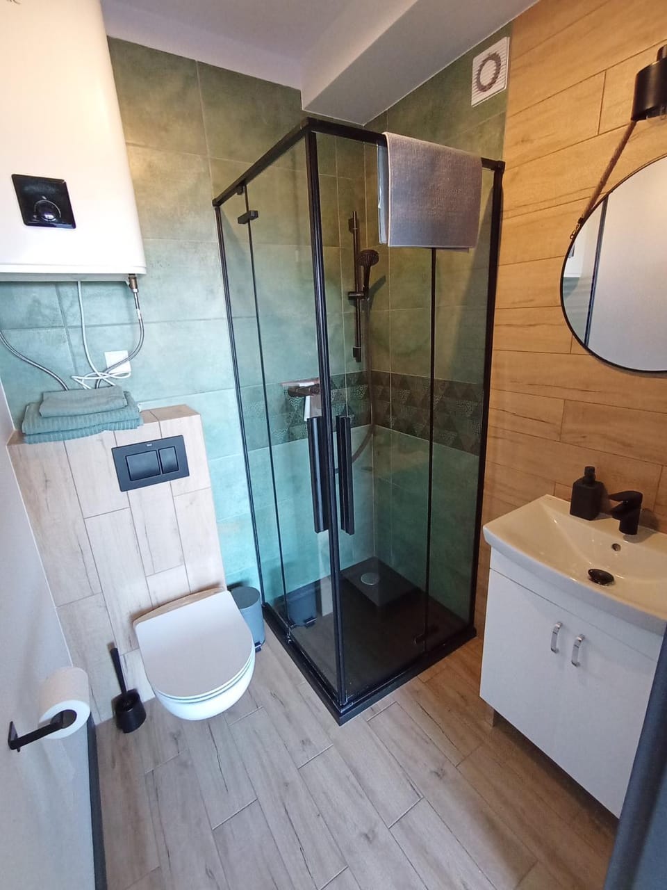 Shower, Bathroom