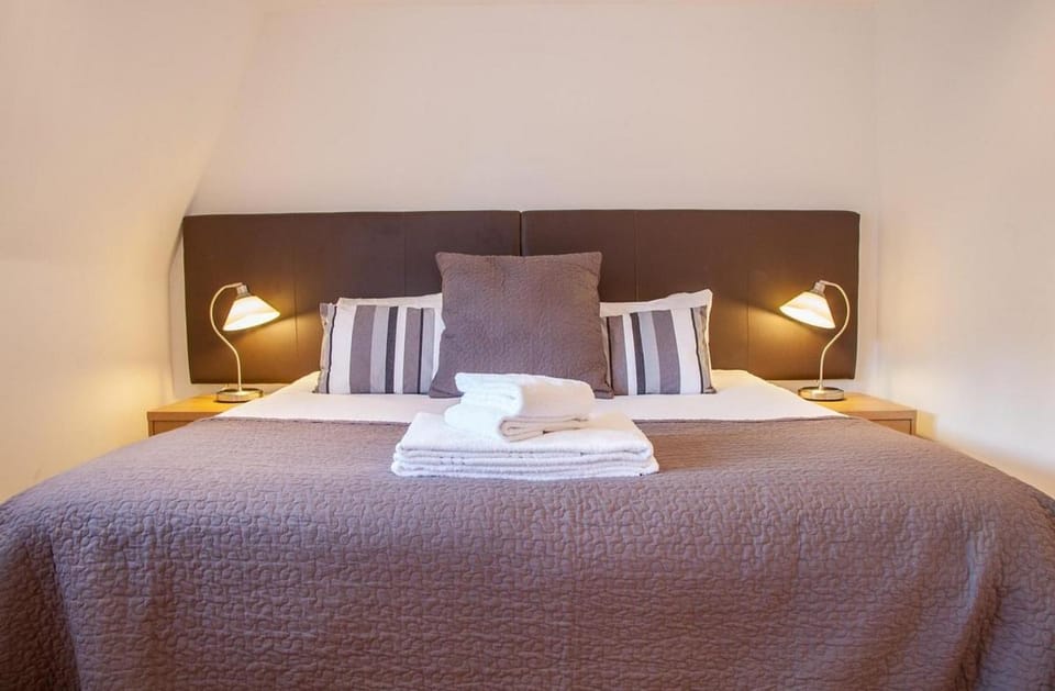 CS Exclusive Apartments of Princess Street West End Apartment hotel in Edinburgh