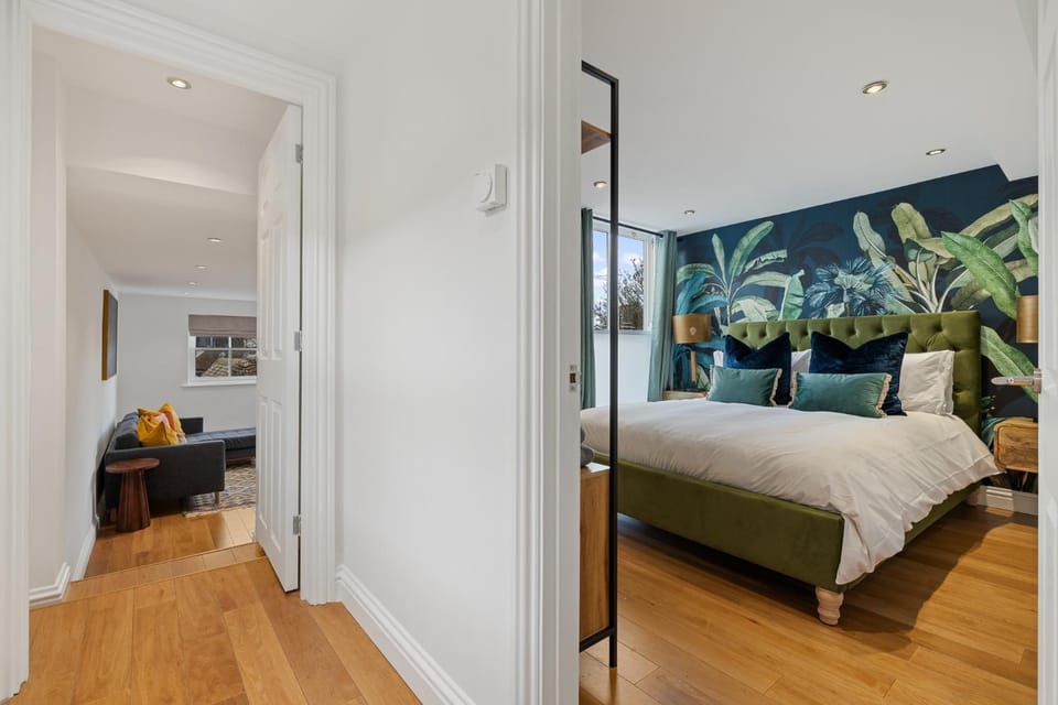 Bed, Bedroom, wardrobe