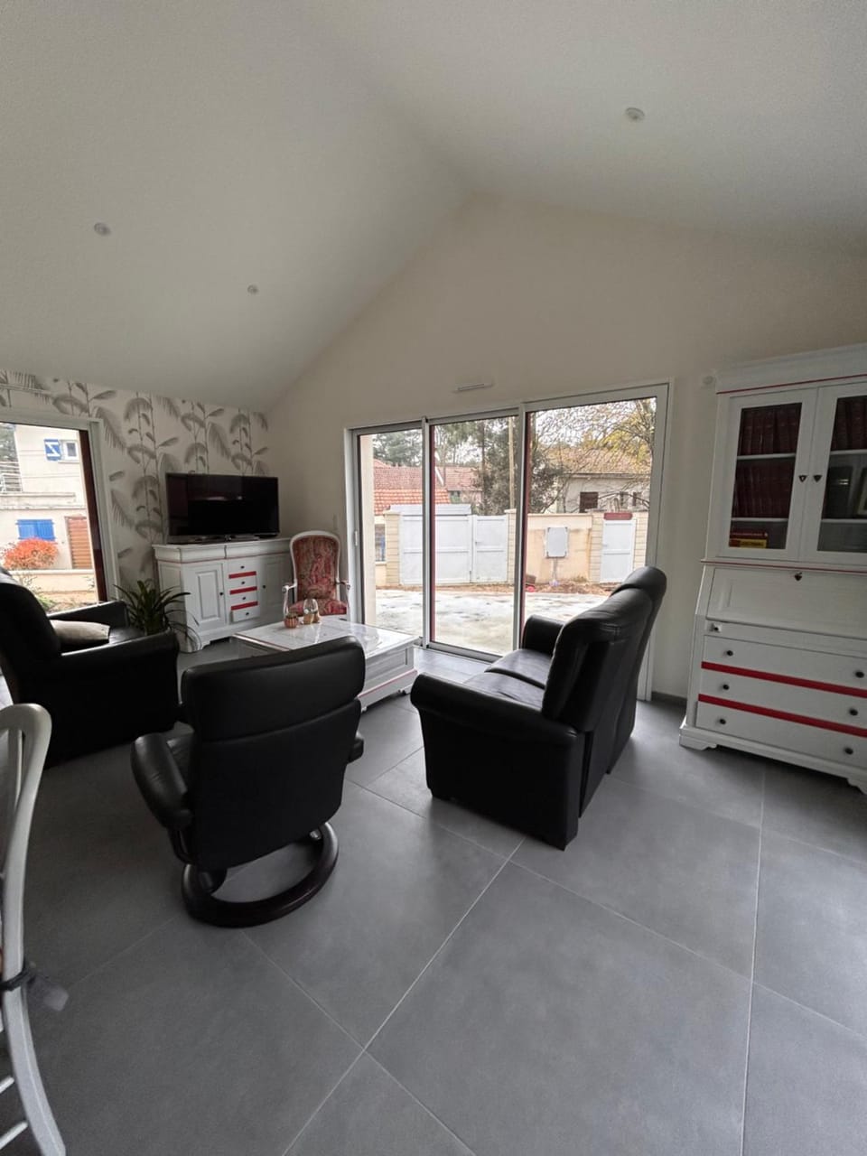 TV and multimedia, Living room