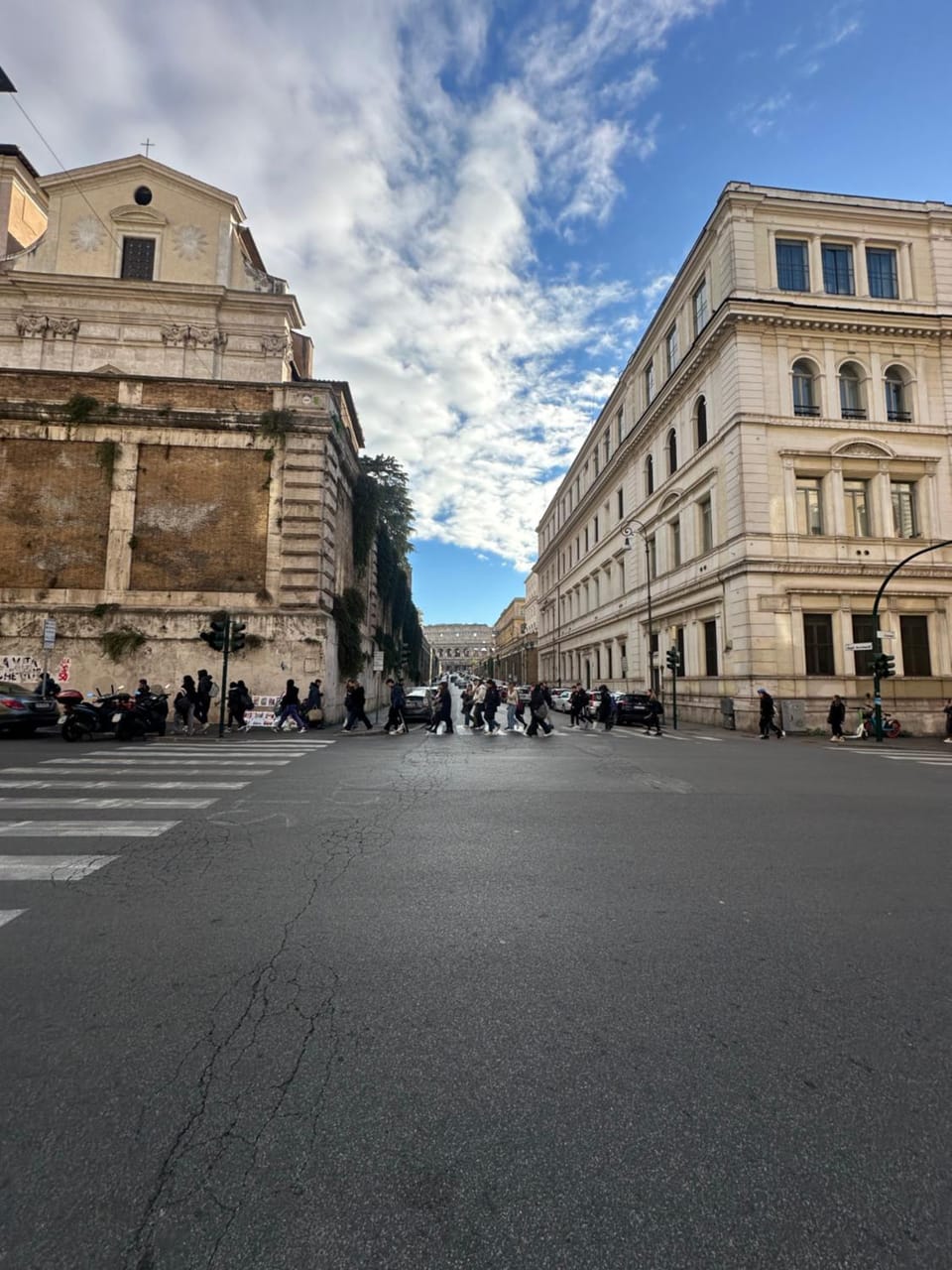 Neighbourhood, Street view