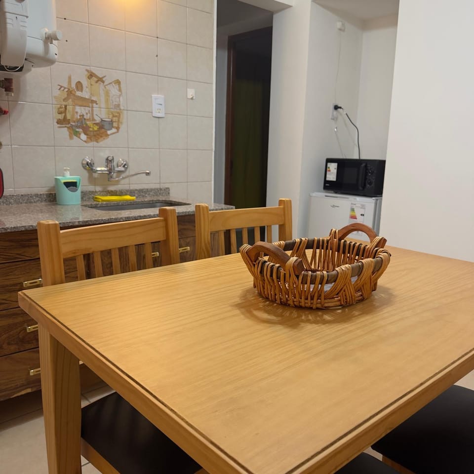 TV and multimedia, Kitchen or kitchenette, Dining area, minibar, air conditioner