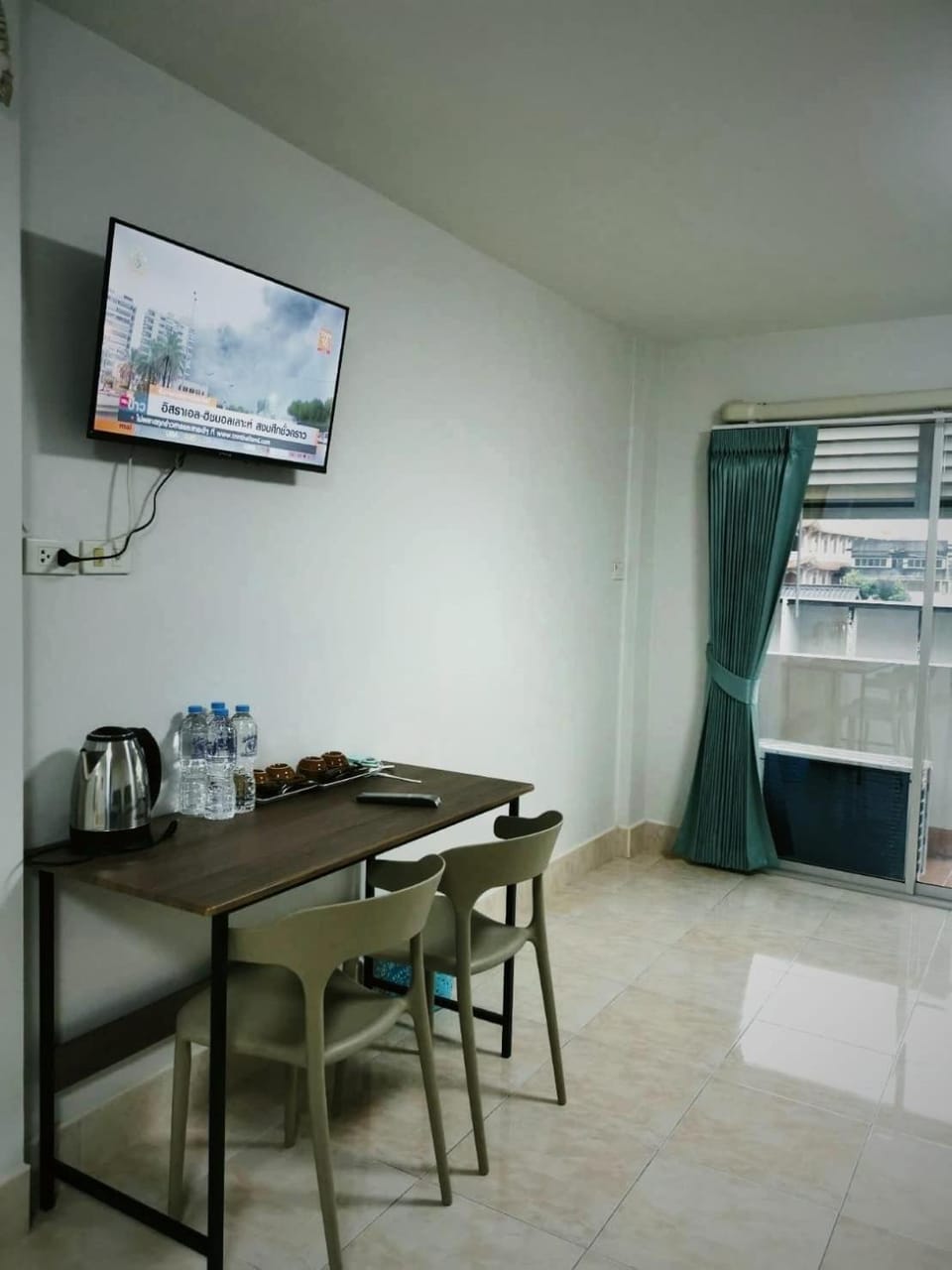 TV and multimedia, Seating area