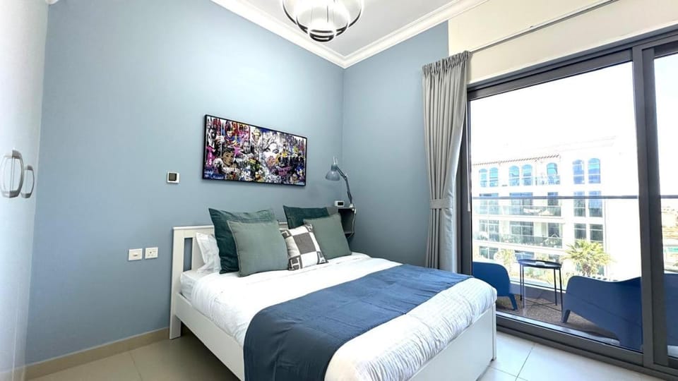 Spacious Luxury Studio Near Mall of the Emirates with Pool Access Apartment in Dubai
