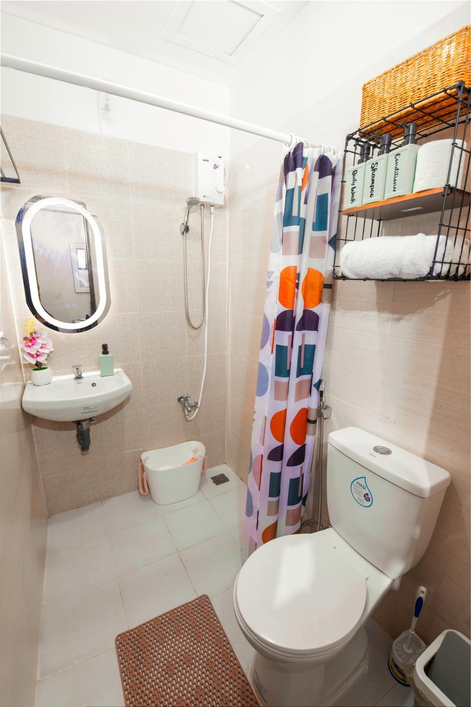 Cozy Vibes at Unit 104 Apartment in Batangas
