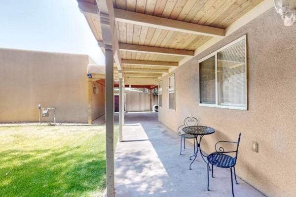 2 Bed 1 Bath with fully Stocked Kitchen Apartment in Corrales