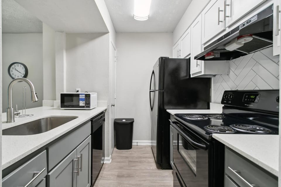 Halsten at Vinings 2515 Comfy 1 Bed 1 Bath Apartment in Vinings