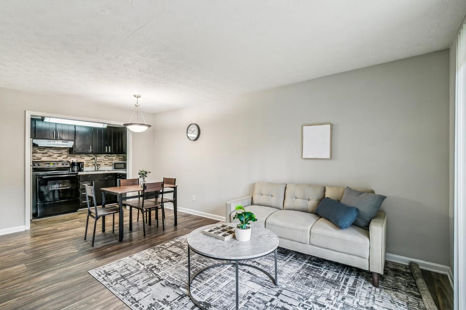 Halsten at Vinings 3203 Spacious 1 Bed 1 bath Apartment in Vinings