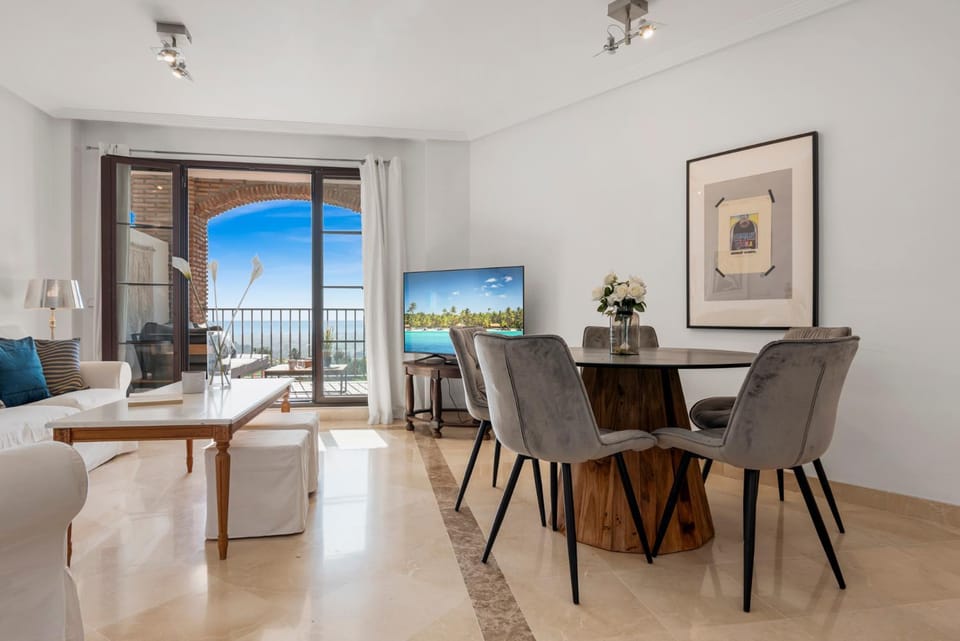 Balcony/Terrace, Living room, Dining area