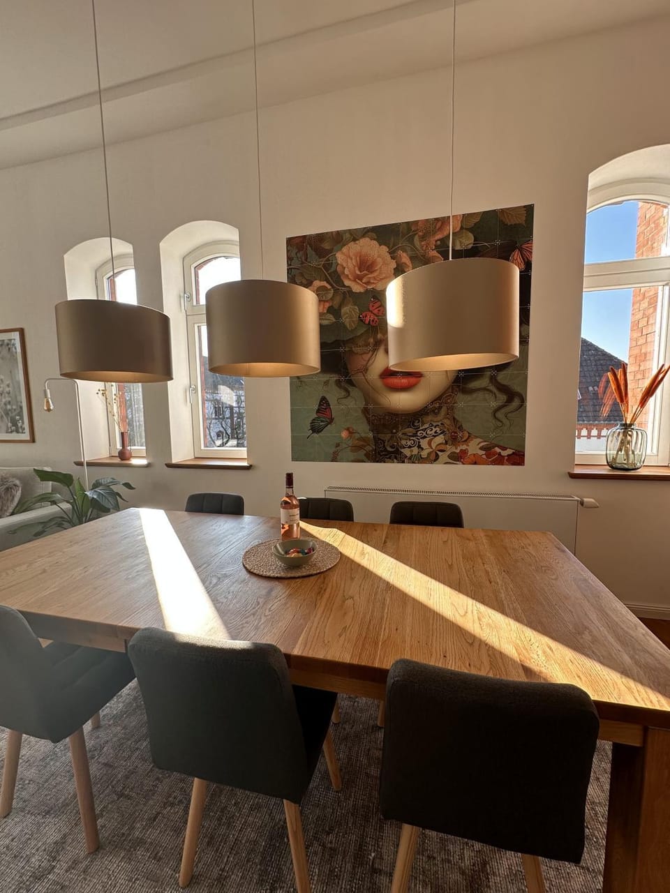 Living room, Dining area