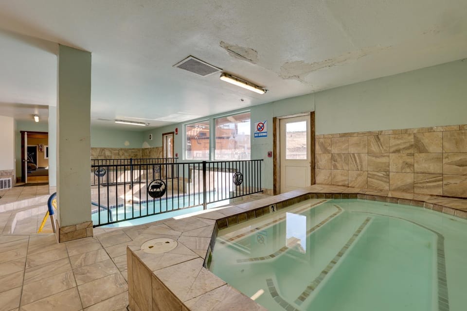 2 Mi to Granby Ranch: Mtn-View Studio w/ Perks Apartment in Granby