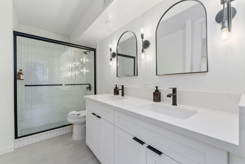 Shower, Bathroom