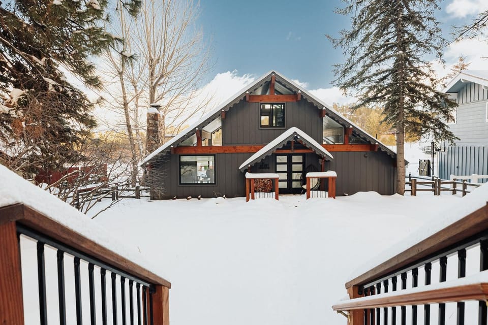 Property building, Winter