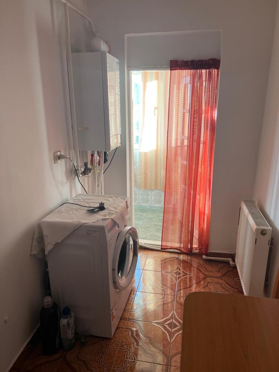 Kitchen or kitchenette, Seating area