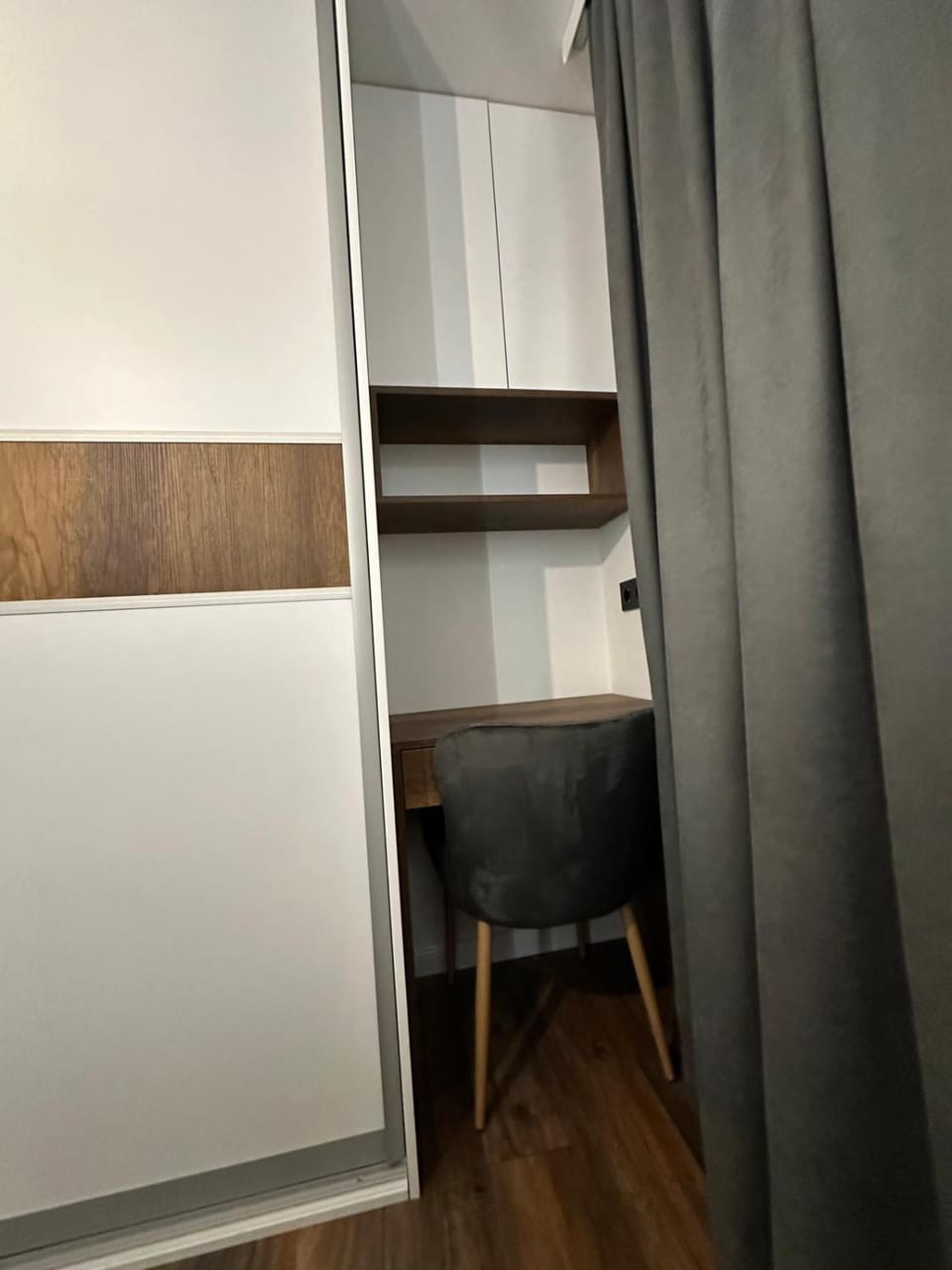 wardrobe