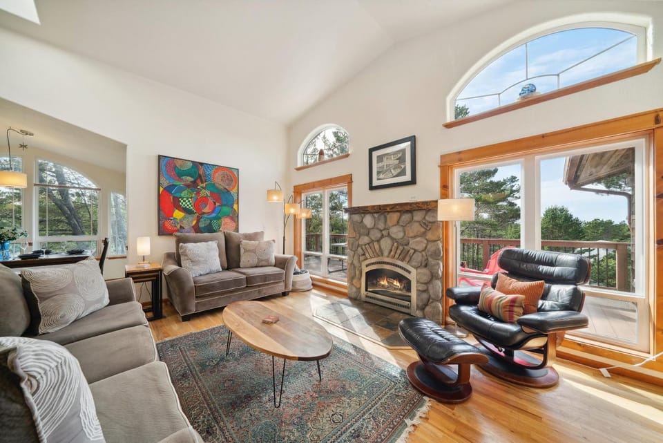 Beach Pine MCA#1575 House in Manzanita