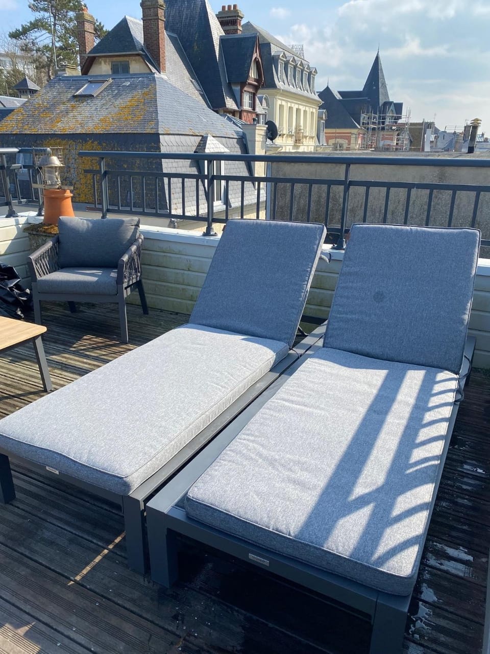 Terrasse plein soleil hypercentre Trouville-sur-Mer Villa in Deauville