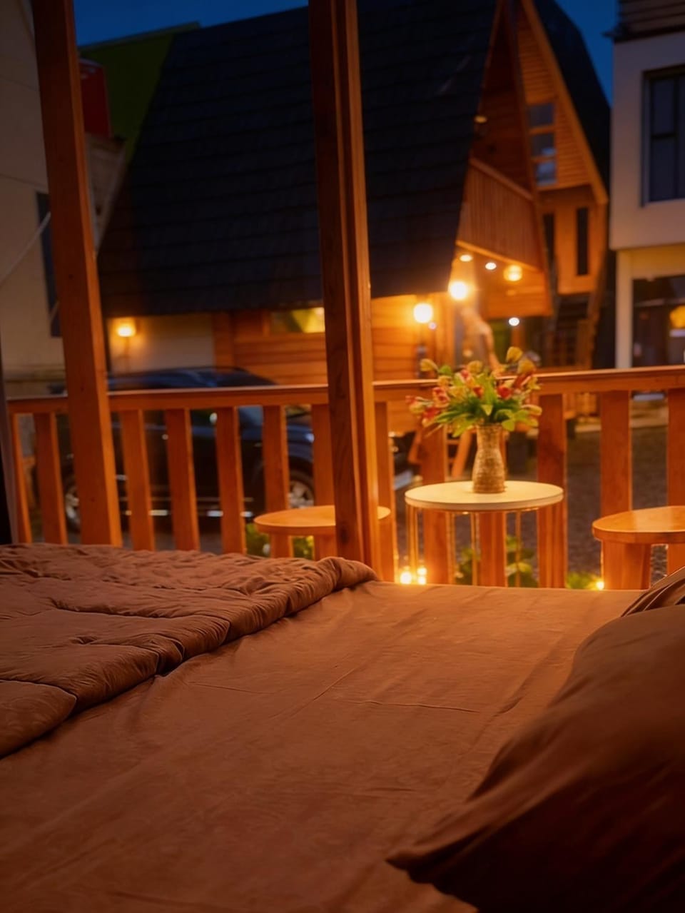 Property building, Balcony/Terrace, Bedroom