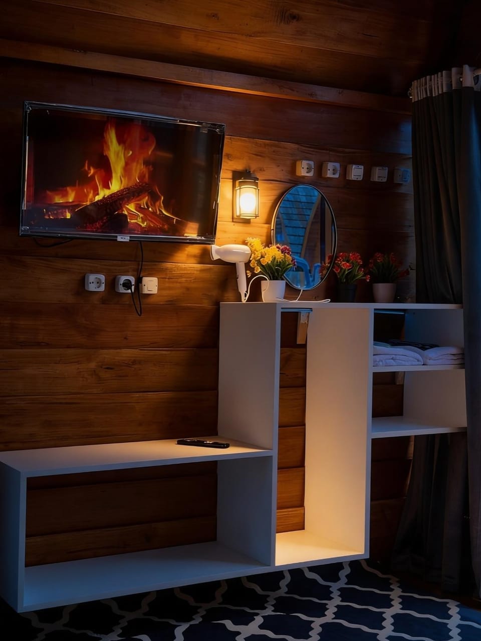 Communal lounge/ TV room, hair dryier