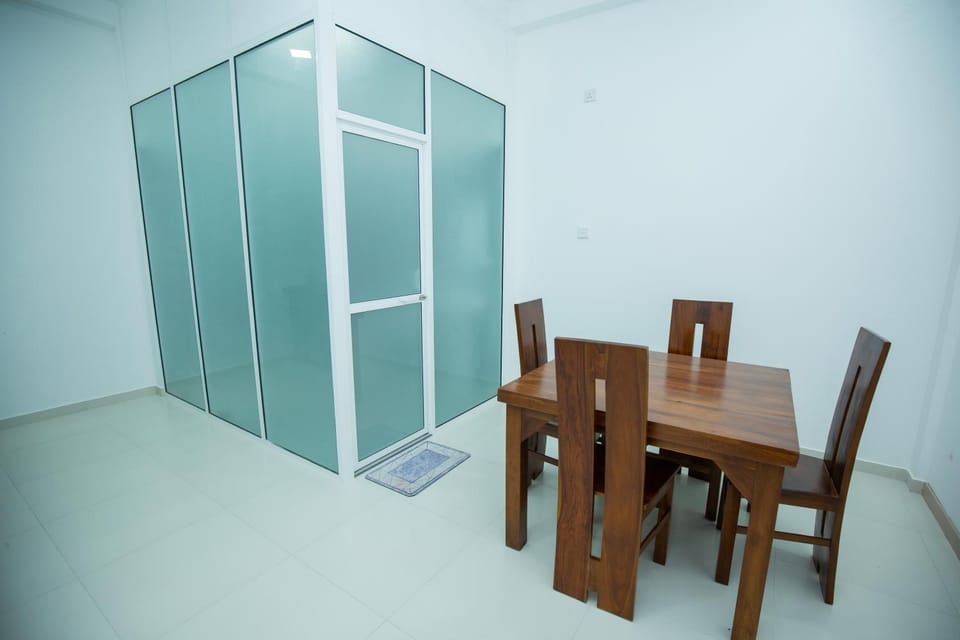 Osram Plas Apartment in Hikkaduwa